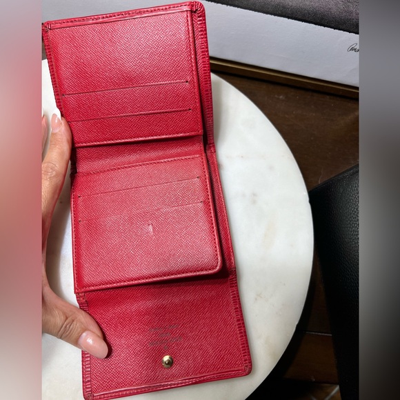 Louis Vuitton Red Epi Compact Wallet EUC - Picture 5 of 12